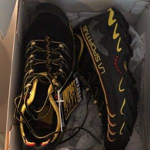 La Sportiva Ultra Raptor size 8.5. New with tags.